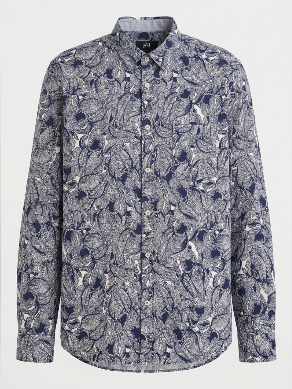 H&M Men’s Navy and White Leaf-Print Button-Down Shirt